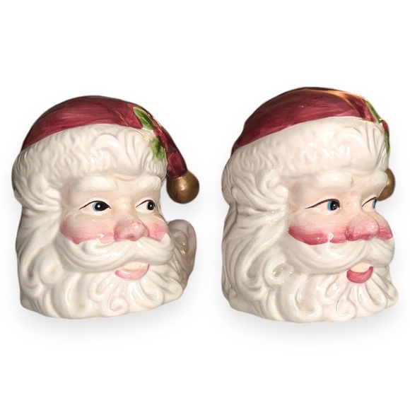 Vintage Big Ceramic Santa Claus‎ Head Salt & Pepper Shakers Hand Painted 4” H - Picture 2 of 6